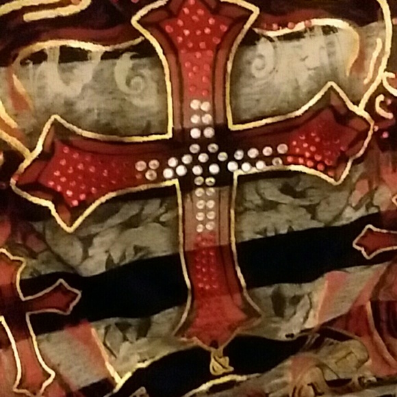 Woman fancy tee lace sleeves 3/4 15" across bust - Picture 3 of 5